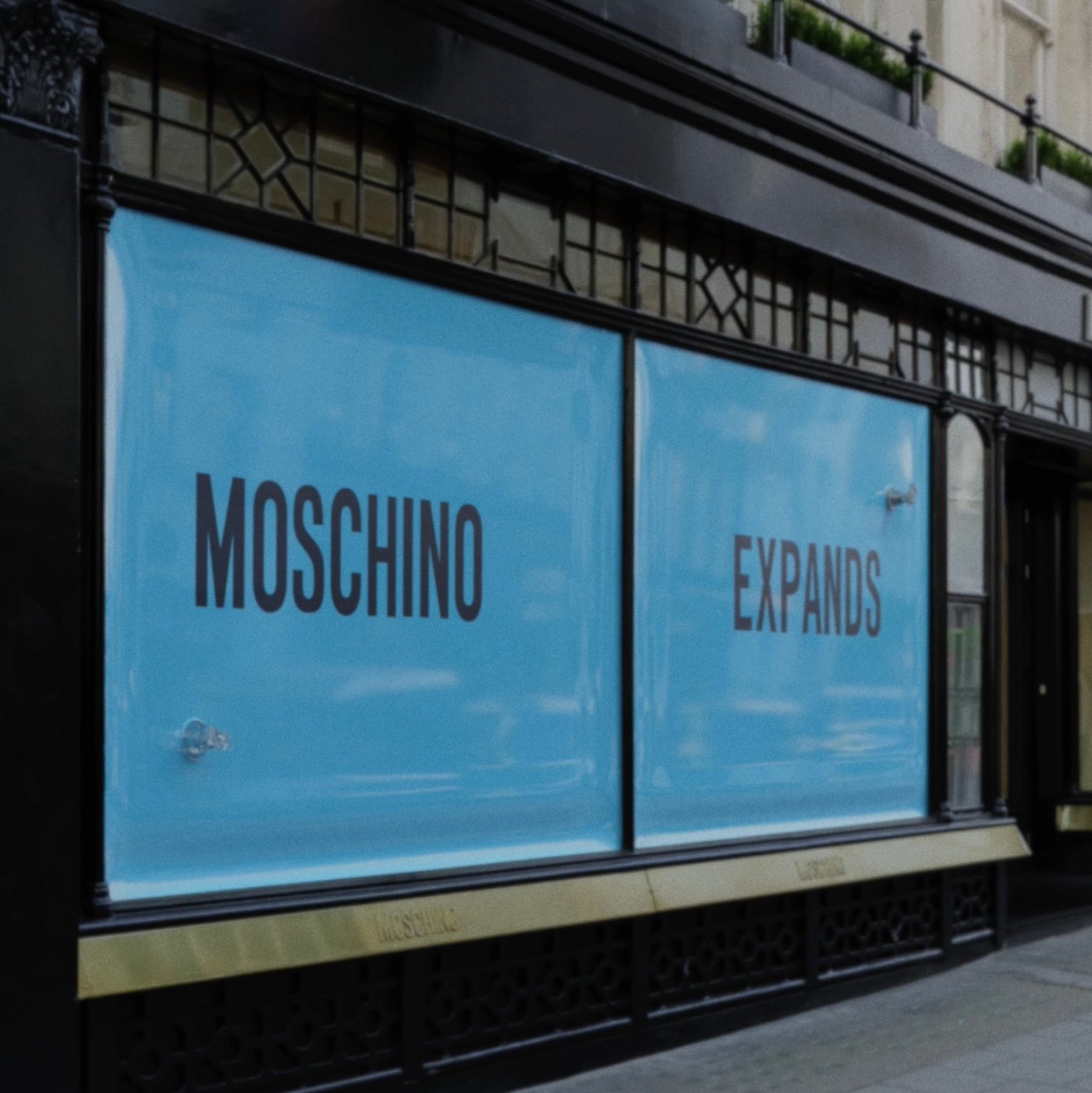 Moschino - London Mayfair Store Reopening - frame 1