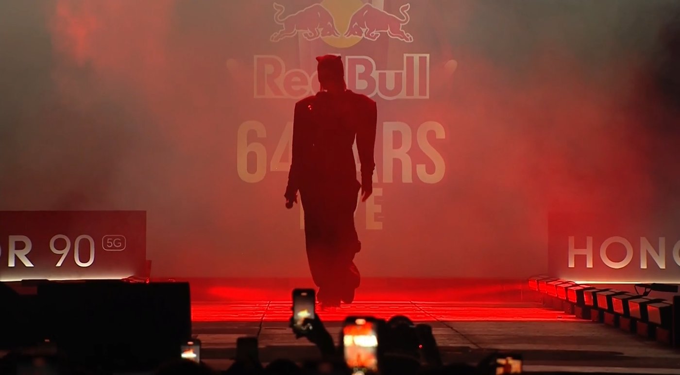 Red Bull - Redbull 64 Bars Live - frame 1